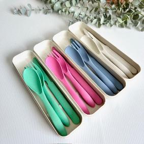 Reusable 3 Piece Cutlery Set with travel case - 4 colours available